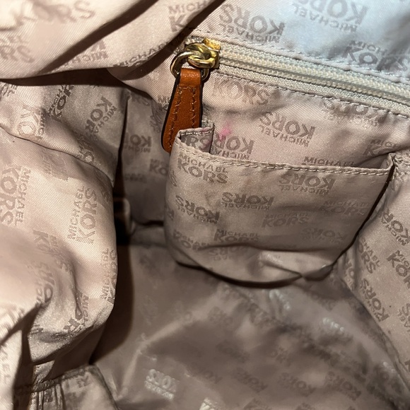 Michael Kors Signature canvas & leather shoulder bag - Picture 10 of 10